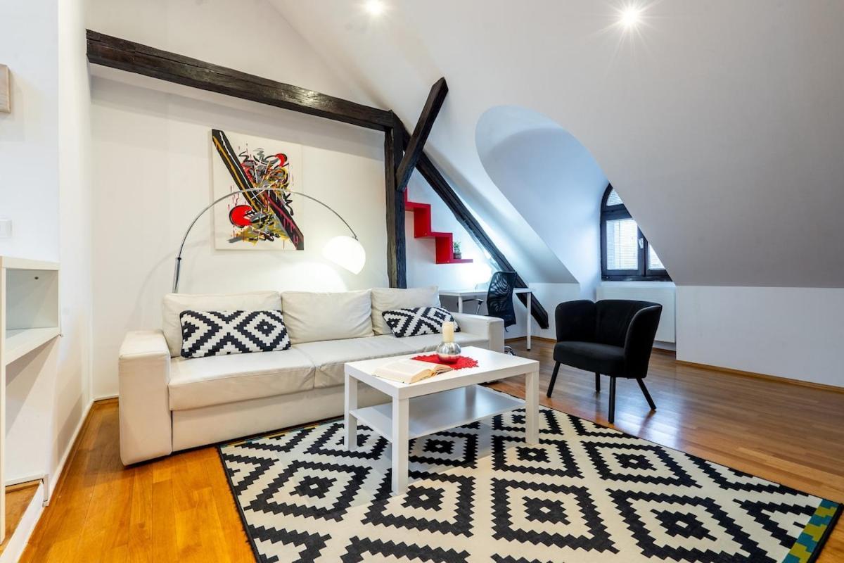 Modern Apartment Centrally Located Zagreb Exterior foto